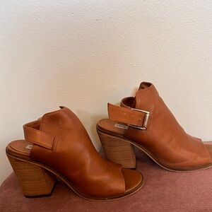 Steve Madden brown leather mule heels